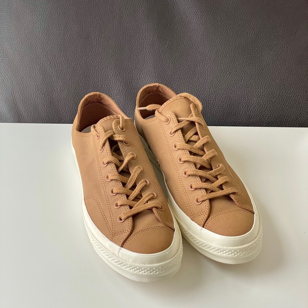 Converse Chuck 70 Equinox Low Top brown suede